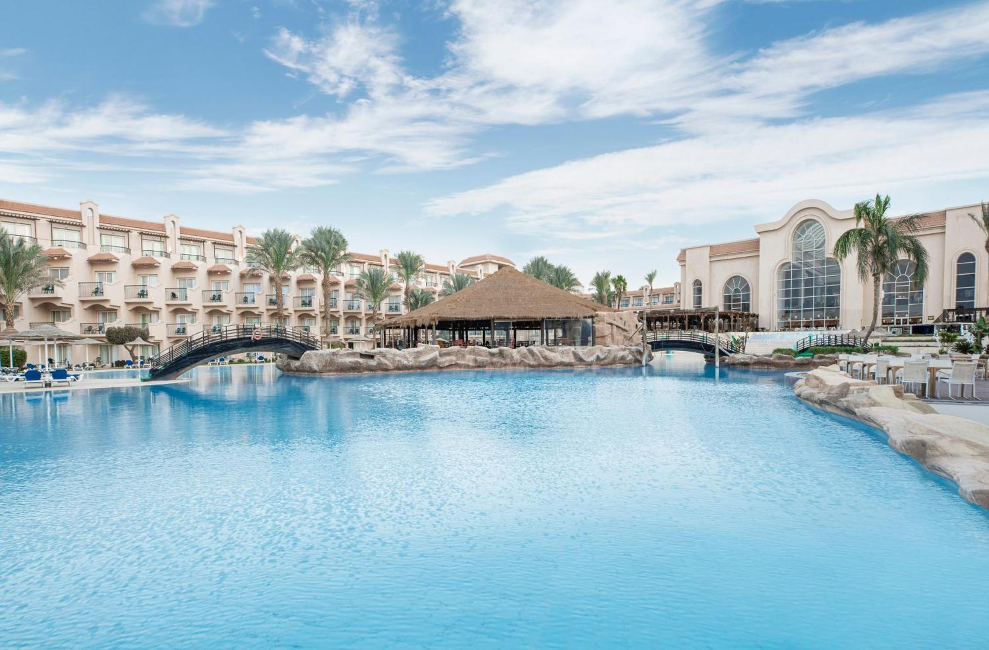 Pyramisa Beach Resort Sahl Hasheesh Hurghada Exterior photo